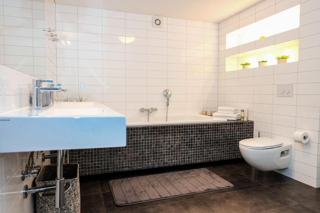 #Stayhere - Spacious Luxury Town Hall 3Bdr Apartment Вильнюс Экстерьер фото